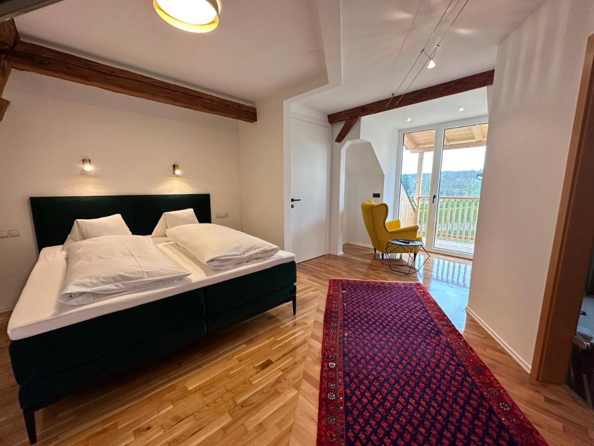 Georgi Schloss - Boutique Hotel เอห์เรนเฮาเซน ภายนอก รูปภาพ