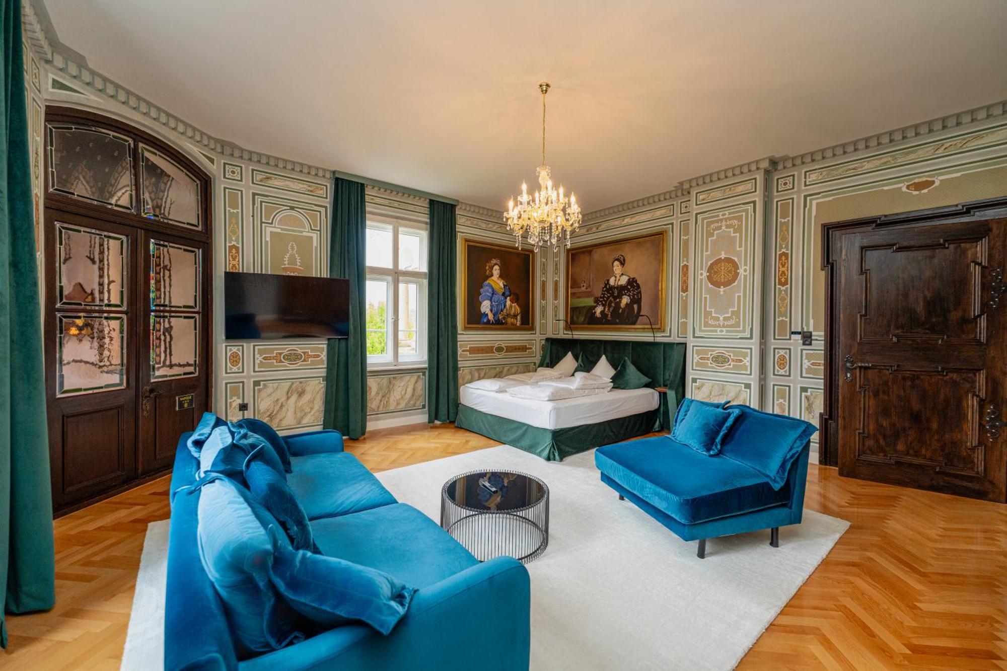 Georgi Schloss - Boutique Hotel เอห์เรนเฮาเซน ภายนอก รูปภาพ