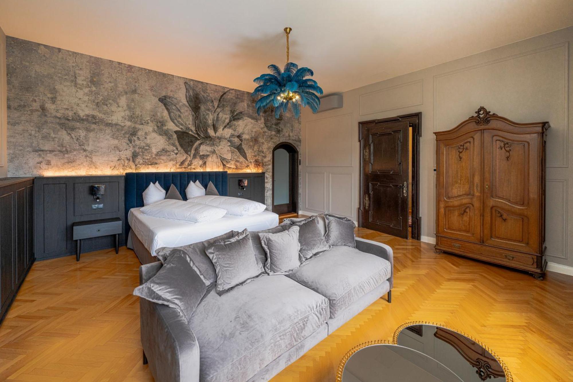 Georgi Schloss - Boutique Hotel เอห์เรนเฮาเซน ภายนอก รูปภาพ